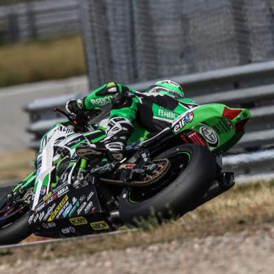 Tati Team Beaujolais Racing Kawasaki - Vainqueur de la Coupe du Monde Superstock 2017/18 (photo Eurosport Events)