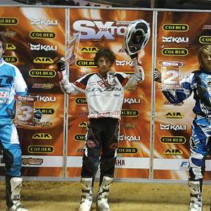 <b>Alexis Gaudrée - Yamaha, Maxime Desprey - Yamaha et Killian Auberson - KTM, les nouveaux animateurs de la Junior Cup (photo Orgacom)</b> <b>Alexis Gaudrée - Yamaha, Maxime Desprey - Yamaha et Killian Auberson - KTM, les nouveaux animateurs de la Junior Cup (photo Orgacom)</b>
