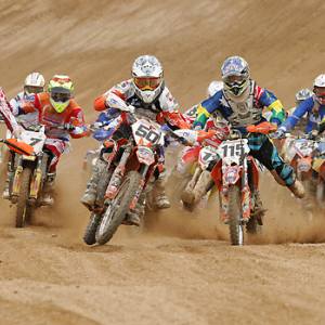 <b>Championnat du Monde Motocross Junior 2010 à Gueugnon catégorie 65cc (photo Youthstream)</b>