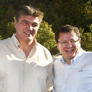 <b>Le Ministre David Douillet et le Président Jacques Bolle lors du Grand Prix de France d'Enduro à Mende en octobre dernier (photo JB.Salles)</b>
<b>Le Ministre David Douillet et le Président Jacques Bolle lors du Grand Prix de France d'Enduro à Mende en octobre dernier (photo JB.Salles)</b>