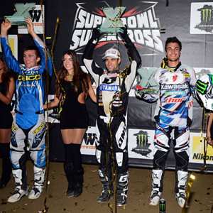 <b>Podium SX1 : Eli Tomac - Honda, Justin Brayton - Yamaha et Gautier Paulin - Kawasaki (photo Kawasaki Racing Team)</b>