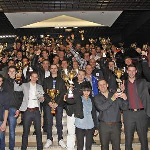 <b>Les récipiendaires 2012 (photo Gérard Delio/Photopress)</b> <b>Les récipiendaires 2012 (photo Gérard Delio/Photopress)</b>