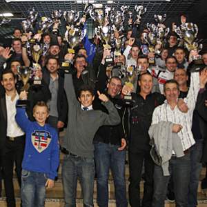 <b>Les Récipiendaires sur les marches du Centre des Congrès d’Angers (photo Gérard Delio/Photopress)</b> <b>Les Récipiendaires sur les marches du Centre des Congrès d’Angers (photo Gérard Delio/Photopress)</b>