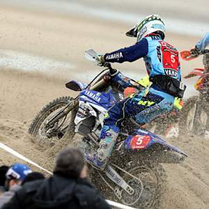 <b>Daymond Martens - Yamaha (photo Pascal Haudiquert/Mediacross/Yamaha Racing)</b> <b>Daymond Martens - Yamaha (photo Pascal Haudiquert/Mediacross/Yamaha Racing)</b>