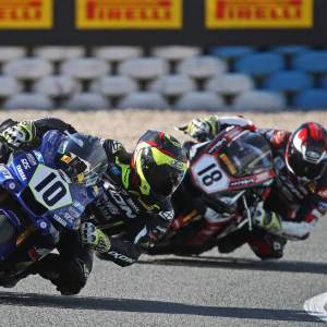 Promo 1000 : Benjamin Fontanelle - Yamaha devant Lothaire Hemmer - Yamaha (photo Gérard Delio/Photopress)
