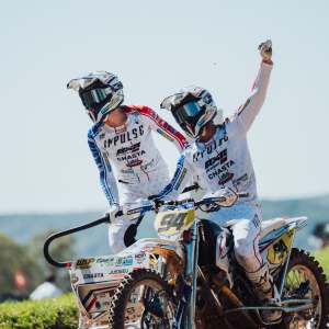 KILLIAN ET EVAN PRUNIER - SIDECAR TEAM PRUNIER - PHOTO DE FIMSIDECARCROSS.COM