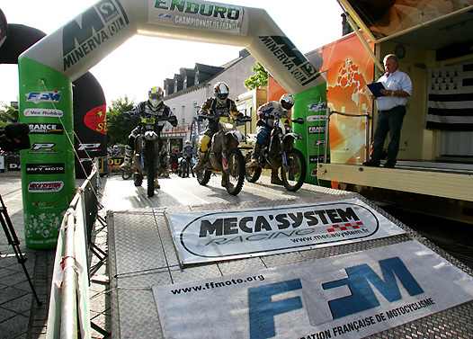 <b>Départ Elite E3 (photo Vincent Bedos/Motographie/FFM)</b>