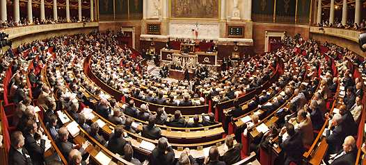 <b>L'hémicycle de l'Assemblée Nationale (photo www.assemblee-nationale.fr/</b>
