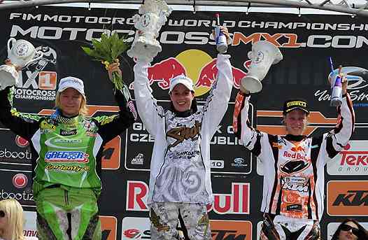 <b>Podium WMX : Maria Franke - KTM, Livia Lancelot - KTM et Stephanie Laier - KTM (photo Youthstream)</b>