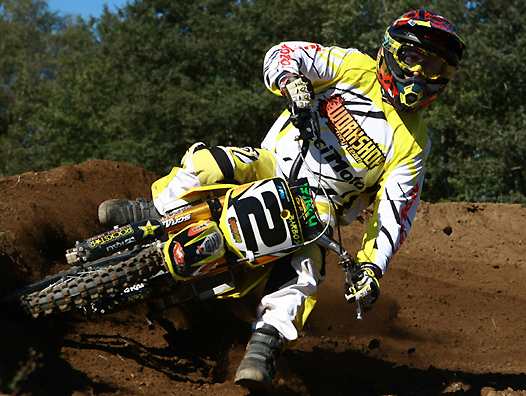 <b>Alexandre Barbosa - Team Bucci-Workshop (photo Cyril Porte Concept</b>)