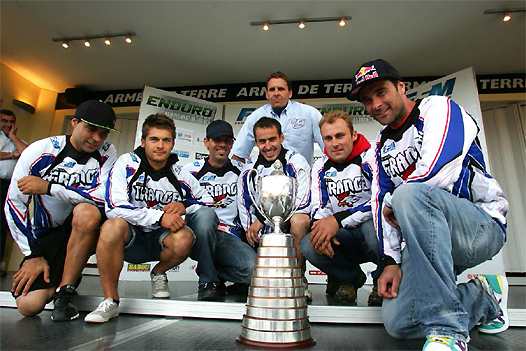 <b>L'Equipe Trophée (photo Vincent Bedos/FFM)</b>