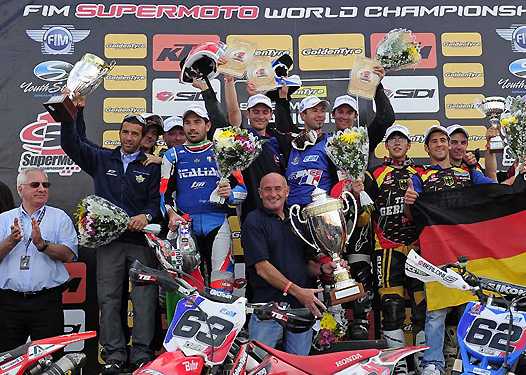 <b>Podium Supermoto Cahors (photo Youthstream)</b>