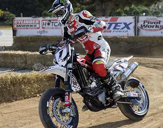 <b>Adrien Chareyre - Husqvarna (photo Youthstream) </b>