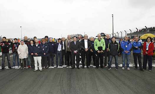 <b>Hommage au peuple japonais (Photo Gérard Delio/Photopress FFM)</b>