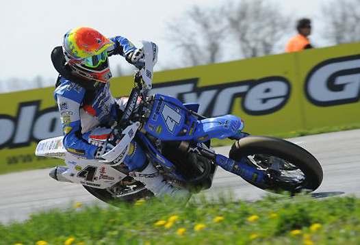 <b>Thomas Chareyre - TM (photo Youthstream)</b>