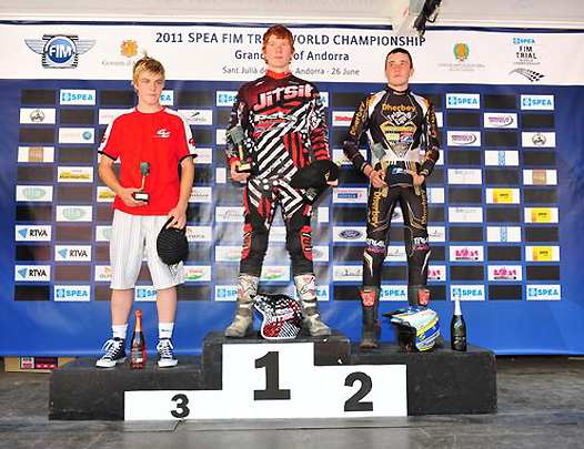 <b>Podium Jeune 125cc : Eddie Karlsson – Gas Gas, Jack Sheppard – Beta et Cédric Tempier – Sherco (photo trial-club.com)</b>