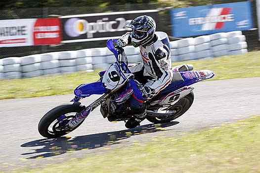 <b>Waren Bougard - Yamaha (photo Jérôme Vereecque)</b>