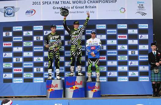 <b>Podium Jeune 125cc : Steven Coquelin - Gas Gas, Jack Sheppard - Beta et Giacomo Saleri - Beta (photo www.trial-club.com)</b>