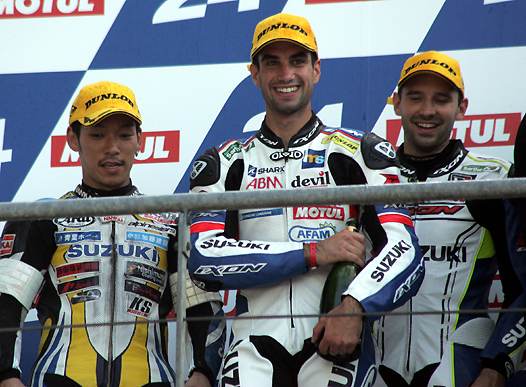 <b>SERT : Daisaku Sakai, Anthony Delhalle et Baptiste Guittet - Suzuki (photo Jean-Paul Ancion/FFM)</b>
