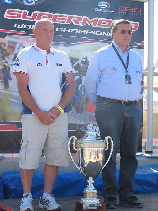 <b>Jean-Jacques Bruno - Entraineur National et Wolfgang Srb - Directeur de la Commission Motocross FIM (photo Bénédicte Simon/FFM)</b>