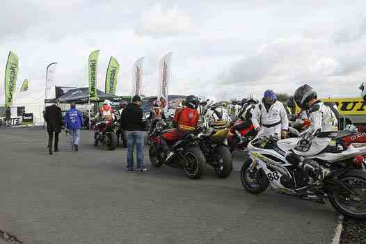 <b>Ambiance grille de départ (photo Gérard Delio/Photopress/FFM)</b>