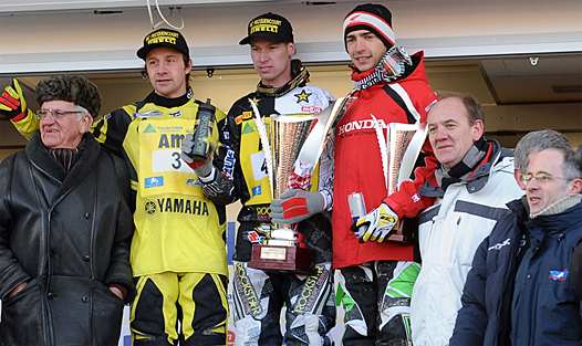 <b>Podium 2011 : Jean-Claude Moussé - Yamaha, Steve Ramon - Suzuki et Milko Potisek - Honda (photo Maindru)</b>