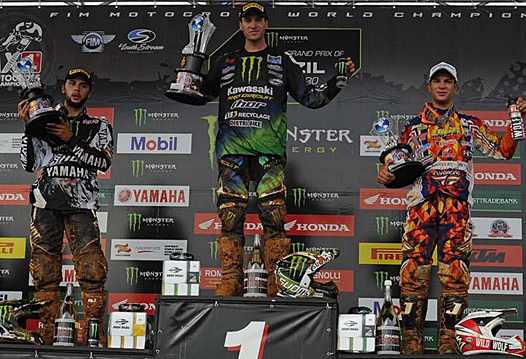 <b>Podium MX2 : Christophe Charlier - Yamaha, Tommy Searle - Kawasaki et José Butron - KTM (photo Youthstream)</b>