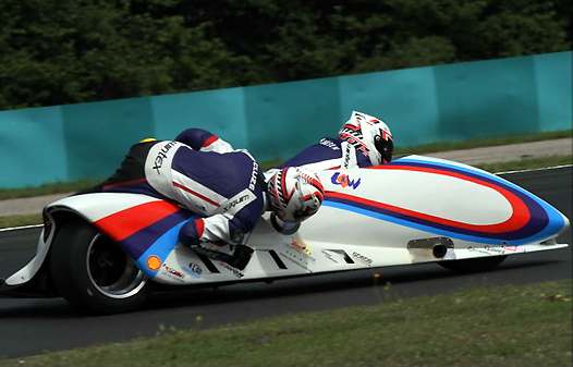 <b>Jörg Steinhausen/Gregory Cluze - LCR-BMW (photo Eric Sauvage/Mototribu.com)</b>