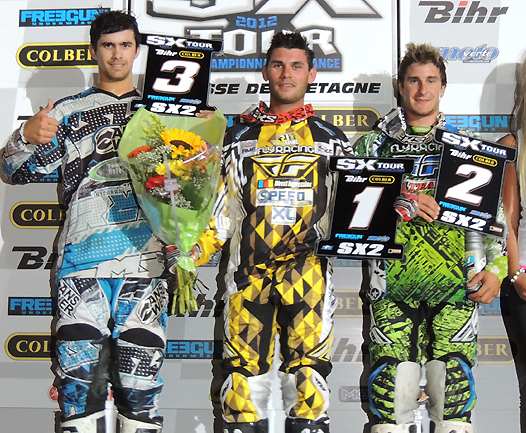<b>Podium SX2 : Romain Berthomé - Kawasaki, Josse Sallefranque - Honda SR et Mike Valade - Honda (photo Orgacom)</b>