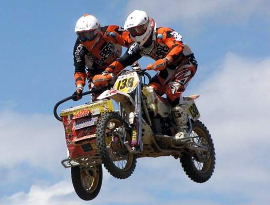 <b>Valentin Giraud et Nicolas Musset - WHT KTM (photo valentin-giraud.sitew.com)</b>