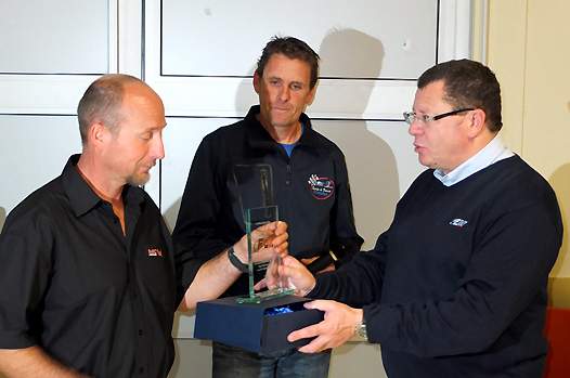 <b>Eric Michel - Président du MC du Var, Frédéric Weill - Entraineur National FFM et Jacques Bolle - Président de la FFM (photo Luc Guillaume)</b>