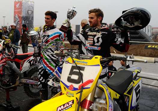 <b>Cédric Soubeyras - Honda et Fabien Izoird - Suzuki (photo D.Messora/Offroadproracing.it)</b>