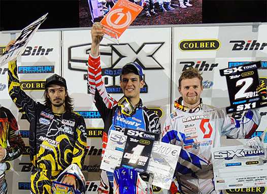 <b>Podium SX1 : Fabien Izoird – Suzuki, Cédric Soubeyras - Honda et Cyrille Coulon - Suzuki (photo www.motoraxess.com)</b>