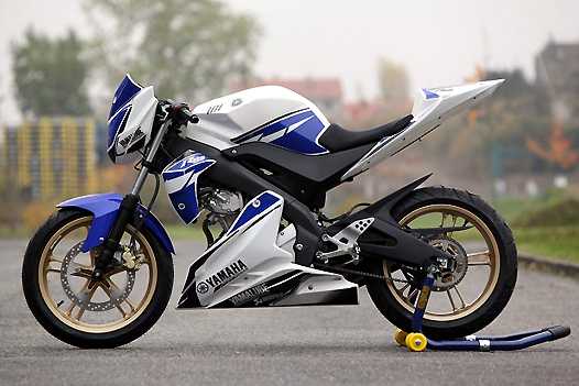 <b>Yamaha YZF-125R (photo YMF)</b>