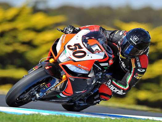 <b>Sylvain Guintoli - Aprilia (photo Aprilia Racing)</b>