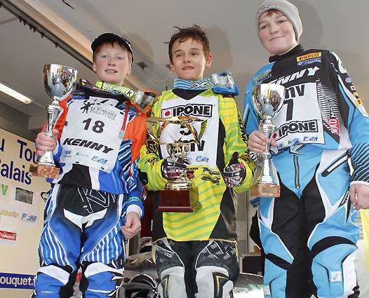 <b>Podium Enduropale Kids : Jeremy Hauquier - Yamaha, Antoine Lemaire - Yamaha et Romain Duhautoy - Yamaha (photo Ville du Touquet Paris Plage - A. Gremont - L. de Michiel)</b>