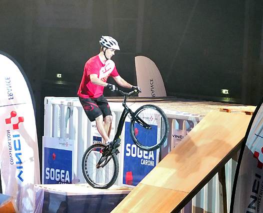 <b>Nicolas Vuillermot - 4e mondial en VTT Trial (photo Yumé Com)</b>