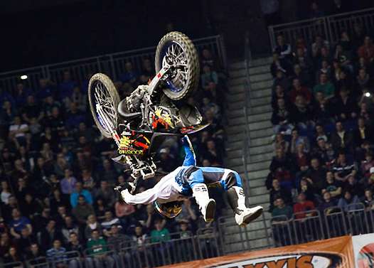 <b>David Rinaldo – Yamaha (photo Night of Jumps)</b>