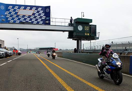 <b>Le circuit Bugatti reste un moment incontournable du Rallye de la Sarthe (photo Yume.com)</b>