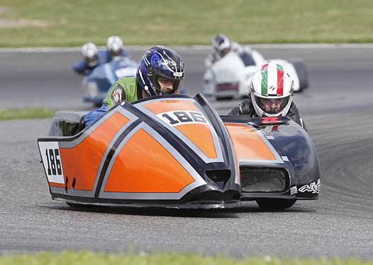 <b>Side F2 : Bajus/Carre - MR Suzuki (photo Gérard Delio/Photopress)</b>