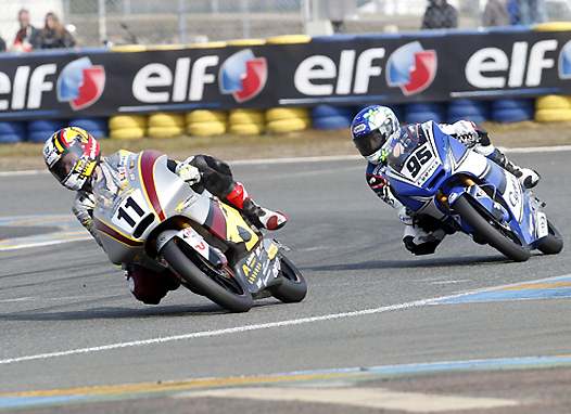 <b>Moto3 : Livio Loi - Kalex devant Jules Danilo - Kalex KTM (photo Gérard Delio/Photopress)</b>