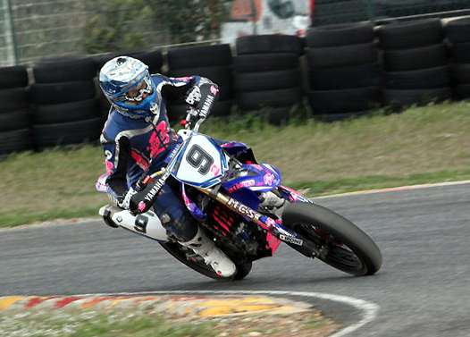 <b>Warren Bougard - Yamaha (photo Les 2 Roues)</b>