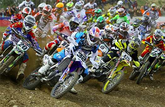<b>Départ de manche (photo elite-motocross.fr)</b>