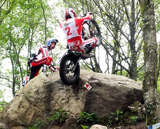 <b>Pas très académique Loris Gubian – Gas Gas. Mais c'est passé ! (photo Yume.com)</b>