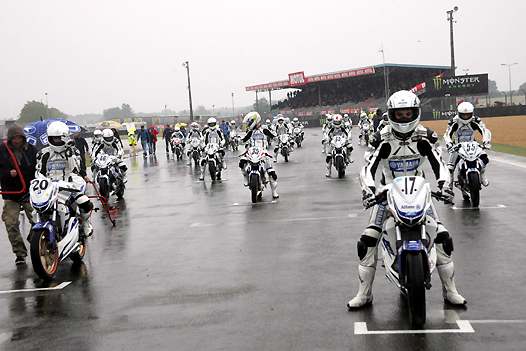 <b>Grille de départ (photo Jean-Paul Ancion/FFM)</b>