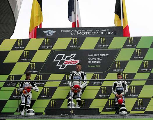 <b>Le podium du Mans : Mickael Coupé, Anthony Dumont et Martin Van Haeren (photo Jean-Paul Ancion/FFM)</b>