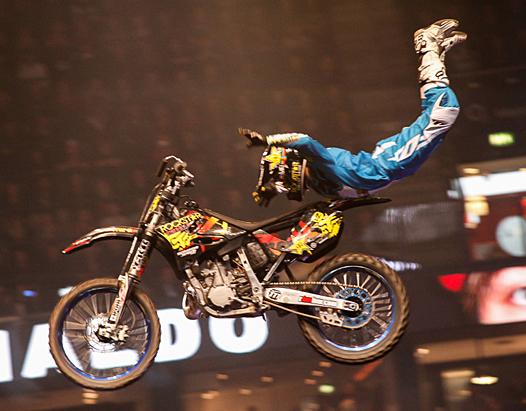 <b>David Rinaldo - Yamaha (photo Nightofthejumps.com)</b>