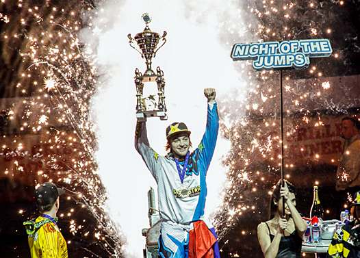 <b>David Rinaldo - Yamaha (photo Nightofthejumps.com)</b>