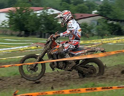 <b>Christophe Nambotin - KTM (photo Yume.com)</b>