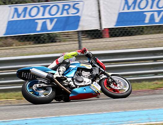 <b>Promo 500 : Alex Sarrabayrouse - Honda (photo Gérard Delio/Photopress)</b>